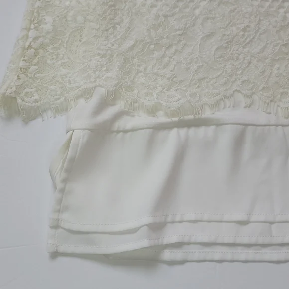 White House Black Market White Layered Lace Top/XS. - Picture 11 of 14
